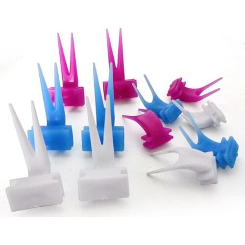 4CM Legendog Bird Parrots Fruit Fork Plastic Parrot Fruit Holder Bird Food Holder for Parrots Feeding On Cage Fruit Snacks Fork