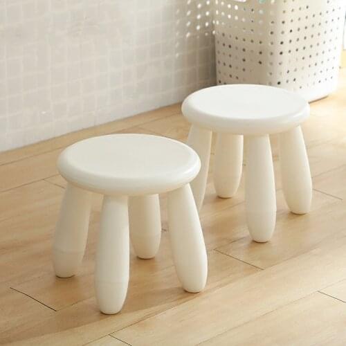 Simple Three-Color Small Bench Plastic Small Stool Adult Children Bathing Bath Safe Practical And Non-Slip Household Small Chair