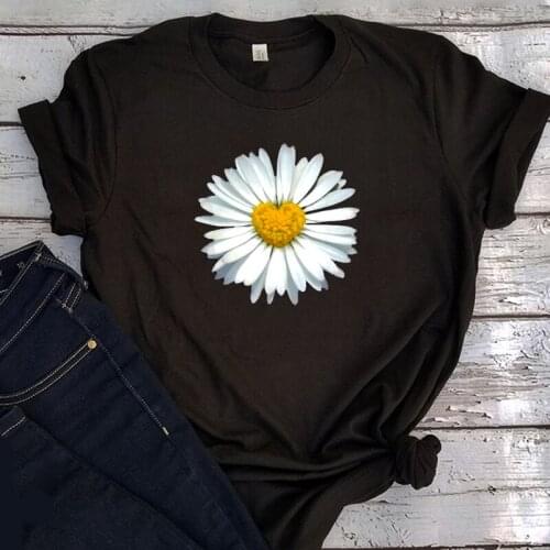Black Oversized Daisy T-shirt Womens Vintage Shirt Summer Black Oversized Daisy Tees Streetwear Women Top Kawaii