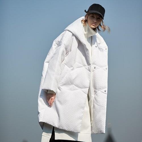 Original Design AIGYPTOS Winter Women Thick Warm Oversized Hooded Puffer Jacket Casual Loose Long White/Black Down Coat casaco