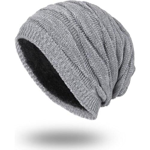 2018 Winter Unisex Plus cashmere Thickened camouflage Beanies Hats for Women leisure hats for men Fashion Cloth marking Winter