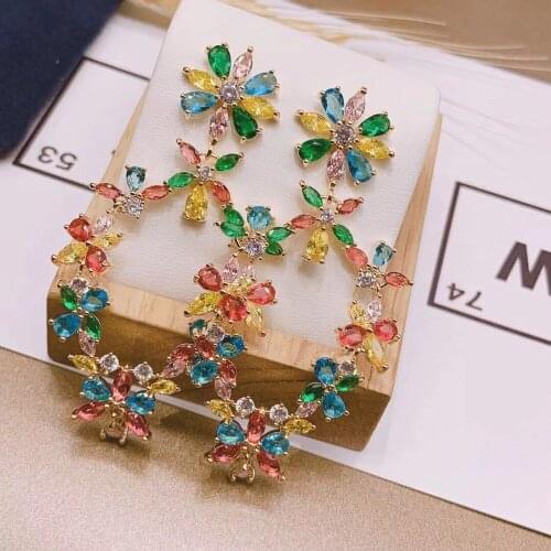 HIBRIDE Famous Flower Charms Drop Earring for Women Wedding Cubic Zircon Dubai Gold Jewelry aretes de mujer modern 2020 E-724