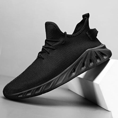 Mens casual shoes large size fashion outdoor breathable mesh fly woven comfortable non-slip vulcanized elastic jogging shoes