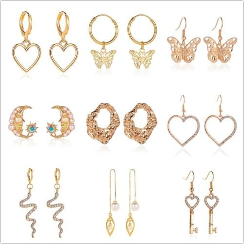 Find Me Simple Alloy Small Earrings Cute Butterfly Heart Charm Earrings 2020 New Fashion Jewelry Accessories for Women