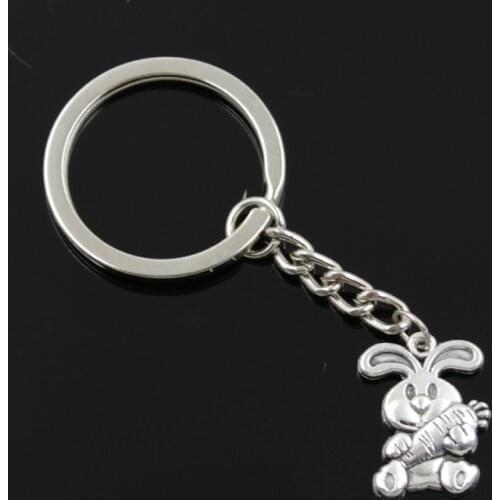 New Fashion Men 30mm Keychain DIY Metal Holder Chain Vintage Rabbit Bunny Carrot Easter 21x15mm Silver Color Pendant Gift