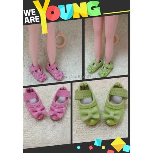 Plastic doll shoes(suitable for Blyth,Pullip ,1/6 doll )