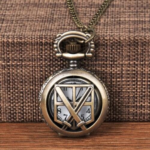 Small pocket watch bronze hollow double knife retro pattern court