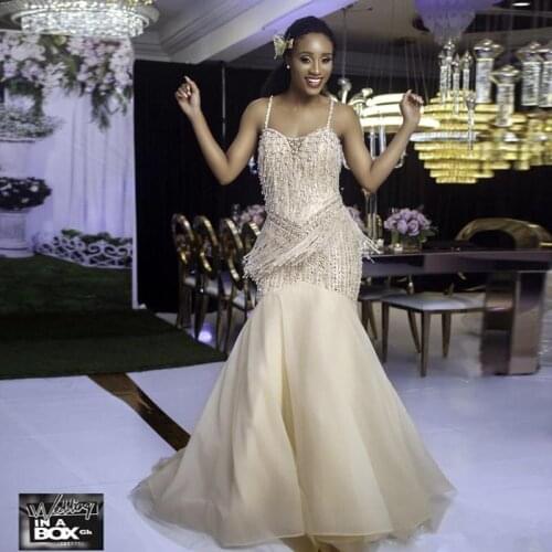 2020 Luxury Beading Spaghetti Strap Mermaid Evening Dresses Pearls Sequined Tassels Evening Gown Formal Party Dresses