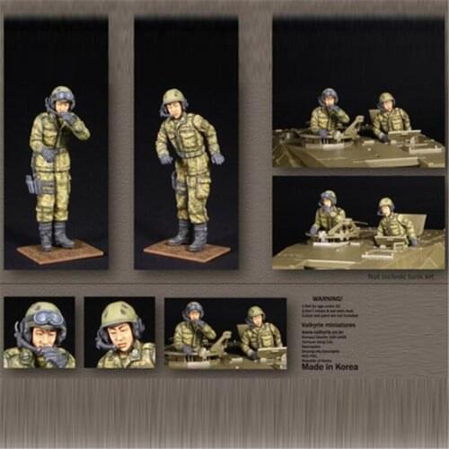 2pcs Resin Figure 1/35 Scale Model Kit Self-Defense Force Soldiers Assembly Models Kit Resin Colorless Self-Assembled Toy NO.37