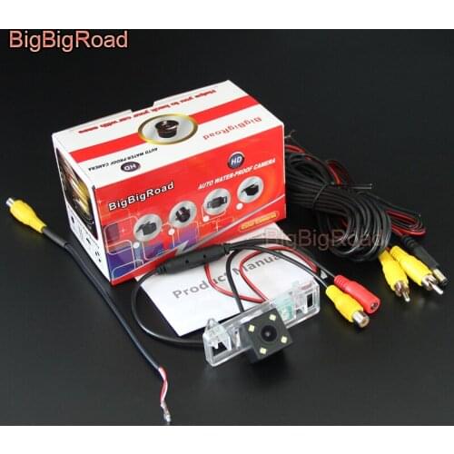 BigBigRoad Car Rear View Parking Camera For Citroen C5 2007 -2013 2014 2015 2016 with 2 Pins adapter Original Monitor Compatible