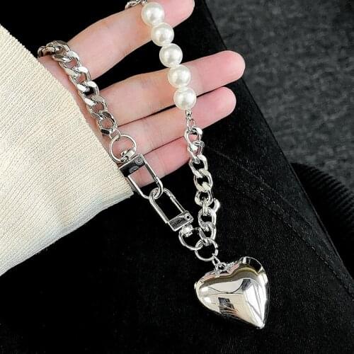 Metal love necklace women pearl splicing chain collarbone chain heart-shaped choker neck accessories short style INS trendy