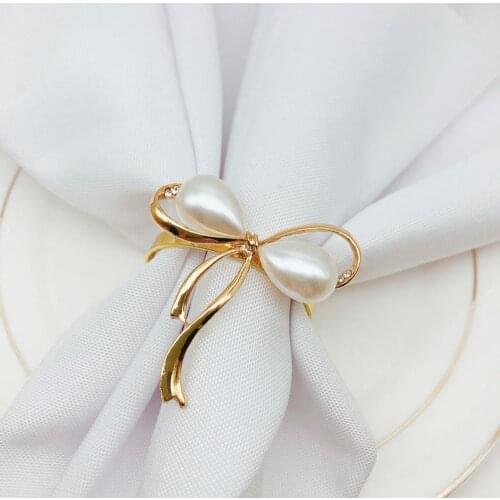 1PCS Fashion Pearl Bow Napkin Buckle Wedding Napkin Ring Metal Plating Napkin Ring Holiday Party Desktop Decoration New