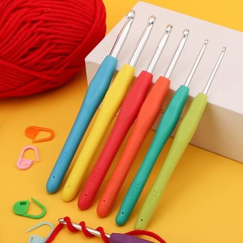 8PCs Mixed Metal Hook Crochet Template Kit TPR Aluminum Knitting Needles for Loom Tool Band DIY Crafts Colorful Sewing Needles