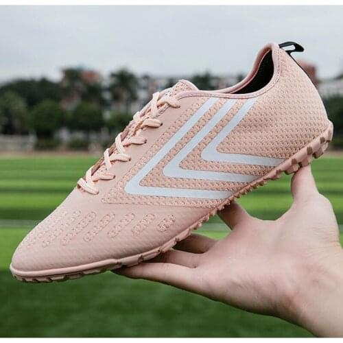 Fashion Quality Men Women Boys Girls Breathable Cushioning Soccer Shoes Low Ankle Kids Football Boots Training Comfortable Shoes