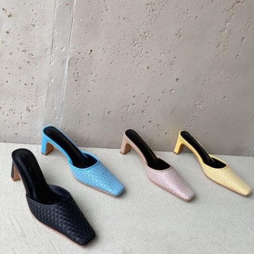 2021 Spring New European and American Outdoor Slippers Woven Chunky Heel High Heels Female Square Toe High Heels
