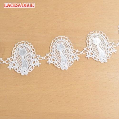 14yards 5cm Embroidery lace trim patchwork Handmade DIY Garment needlework sewing accessories fabric Clothing Decoration 452