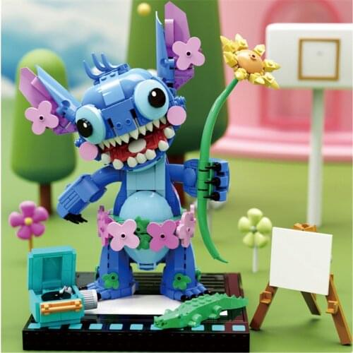 Disney 881Pcs Cartoon Lilo & Stitch Toys Cartoon Model Building Blocks Bricks Birthday Christmas Gift Toys for Children Boys