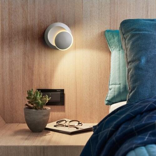 Modern Minimalist LED Wall Lamp Living Room Bedroom Bedside 5W Black White Round LED Sconce Aisle Corridor Lighting decoration