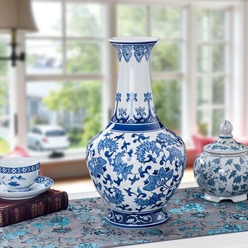 Classical Chinese blue and white porcelain vase flower porcelain ornaments of Jingdezhen ceramic Home Furnishing modern desktop
