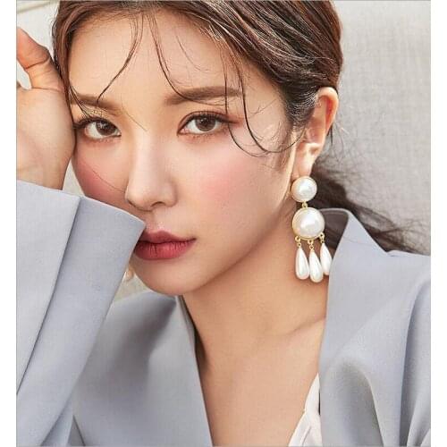 Creative Retro Simple Drop Type Artificial Pearl Tassel Earring New Earrings for Women Jewelry