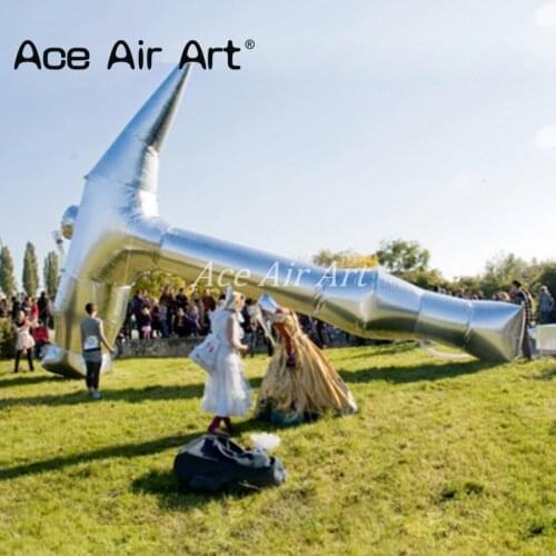 Great promotion tool giant sliver inflatable hammer replica for advertising offered by Ace Air Art