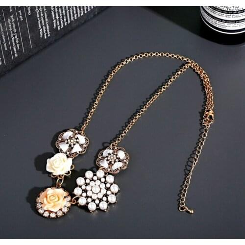 Vintage Boho Crystal Flower Pendant Necklaces Ethnic Womens Pearl Chain Necklace Statement Jewelry Gift