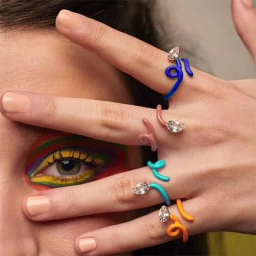 2021 INES New Trendy Rhinestone Inlay Color Irregular Snake Shaped Spray Paint Open Rings for Cool Women Girls Jewelry