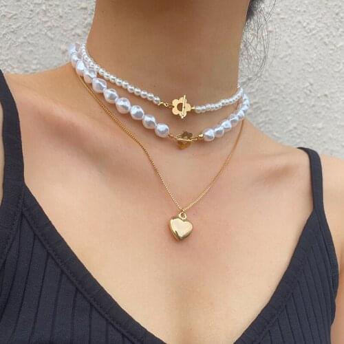 Womens Multilayer Necklace Pearl Pendant Punk Imitation Pearl Heart Pendant Necklace Women 2021 Jewelry Wholesale