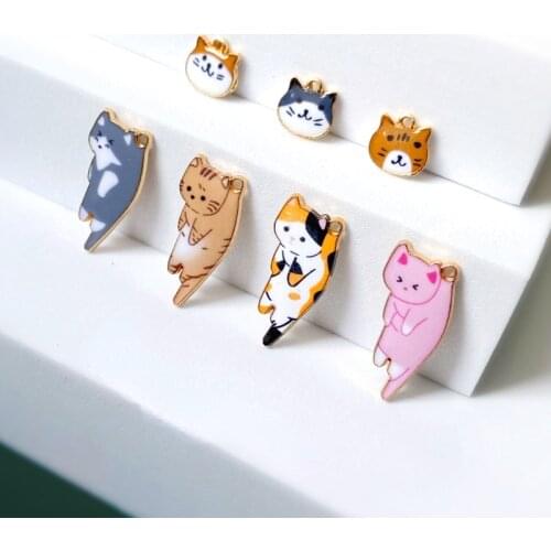 Cute and cute Japanese cartoon cat pendant DIY earrings earrings bracelet key chain mobile phone pendant material