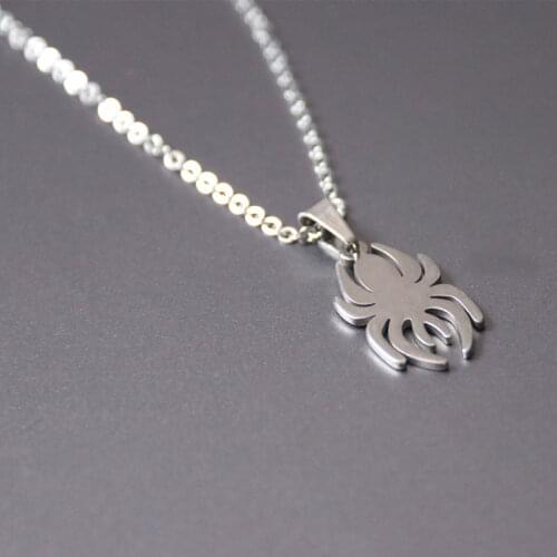 1pc Spider Stainless Steel Necklace Insect Spinner Pendants Necklaces Women Kids Fashion Memorial Jewelry