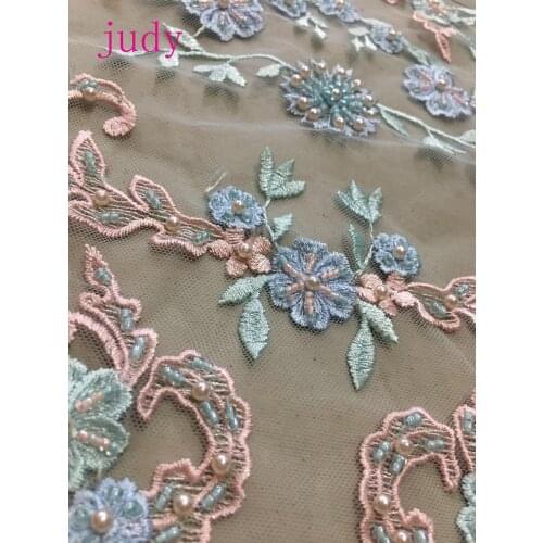 Mixed color, floral, embroidered pearls and high-grade French cloth are used for dress fashion dinner parties