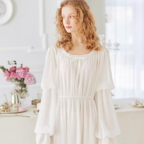 Women Sleepwear Vintage Nightgown Nightshirt 2017 New Fashion Sleepwear Long Dress Ladies Royal Nightwear