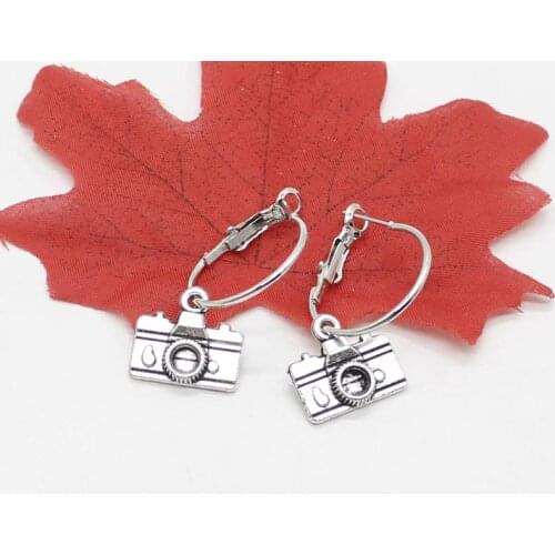 Fashionable retro vintage camera pendant earrings, metal hoop earrings, beautiful lady glamour jewelry