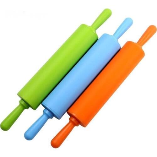 2021 Silicone Dough Roller Middle Size Rolling Pin Colorful Pastry Tool