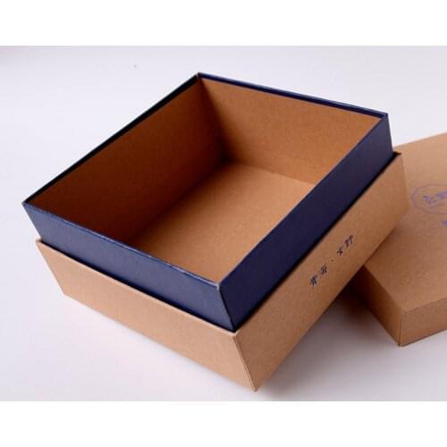 Premium Custom Cardboard Gift Box For Clothing Packaging ---DH11535