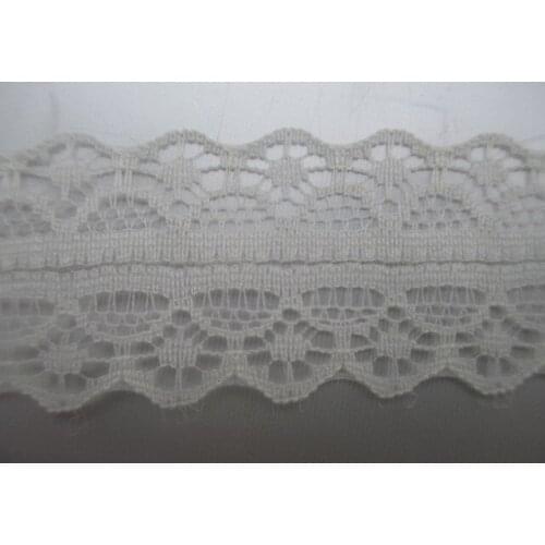 New listing 10 yards /2.6 cm wide beige lace ribbon lace embroidery lace DIY craft