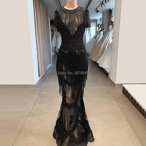 2020 Sexy Black Dress Mermaid Scoop Evening Dress Short Sleeves Floor-Length Beaded Tassel Prom Dress Middle East Saudi Arabia