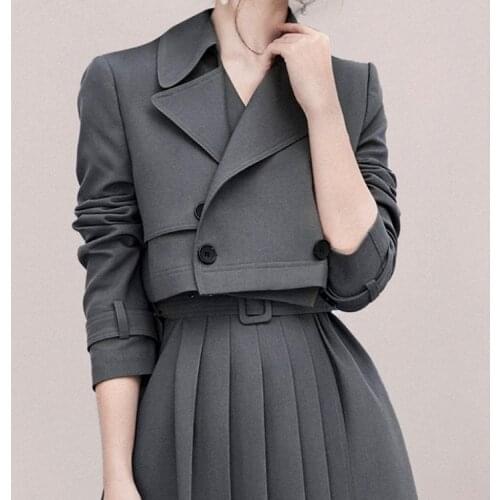 Womens wear 2021 new female feeling suit cold air, salt and sweet temperament tide two pieces