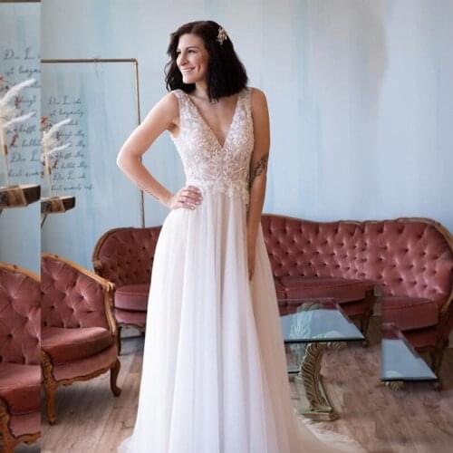 Simple Deep V-Neck Wedding Dress 2021 Lace Applique Backless A-Line Sleeveless Elegant Bridal Gowns For Women Robe De Mariée New