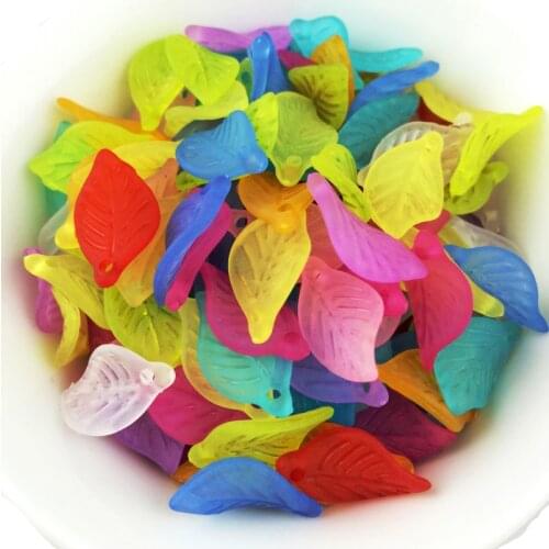 Wholesale 100pcs Randomly Mixed Color Acrylic Leaf Beads Pendant Plastic Frosted Lucite Chunky Spacer Charms Pendant Beads