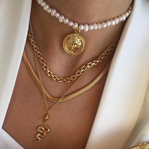 Dvacaman Gold Pendants