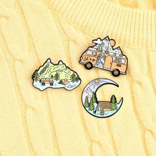 Custom Moon Coniferous Forest Enamel Pins Motorhome Go Camping Brooches Shirt Lapel Badge Bag Outdoors Jewelry 2021 Wholesale