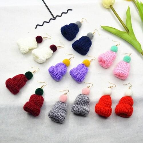Korea Wool Ball Knit Hat Stud Earrings Cute Temperament Simulation Creative Acrylic Earrings Women Christmas Jewelry Duftgold