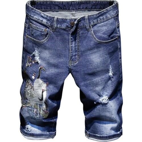 Embroidered Denim Shorts Mens Capris Summer Jeans Men Korean Fashion Slim Elastic Youth Personality Hole Pants Fashion Brand