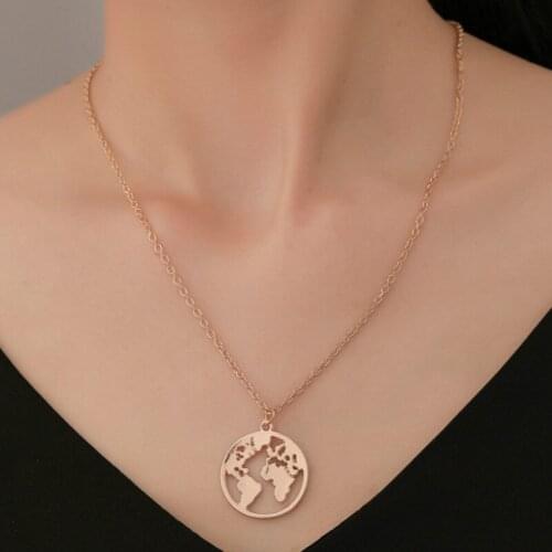 Fashionable Simple World Map Pendant Necklace Glamour Womens Jewelry Necklace Wholesale Accessories