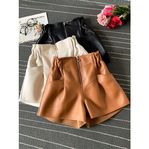 Autumn Womens Chic High-rise Leather Short pants High quality genuine leather wide-leg pants B875