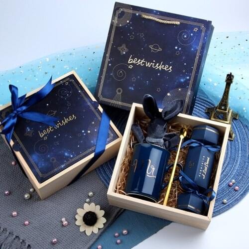 "Ceramic CupHandkerchief Brooch BirthdayReturn Gifts for Wedding Thanksgiving Christmas Gift for Girlfriend Boyfriend Pink Blue"