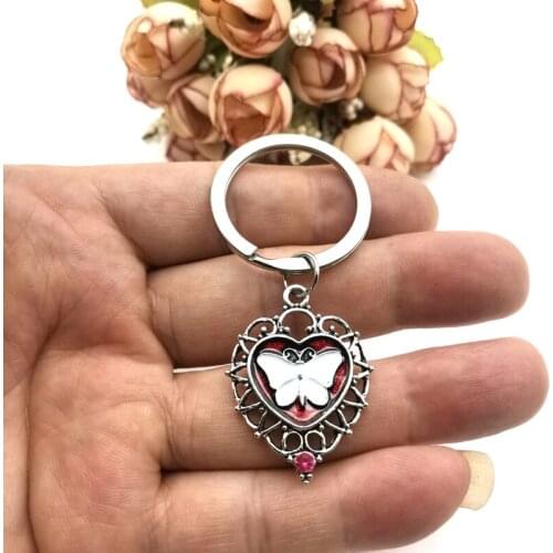 Gothpunk Butterfly Keychain Ladies Men Cross and Heart Shaped Antique Silver Drop White Vintage Keychain Wholesale Jewelry