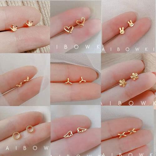 Simple Butterfly Smooth Mini Small Animal Flower Crown Heart Stud Earring for Women Cartilage Helix Tragus Piercing Tiny Star