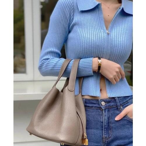 Thick finely selected genuine leather totes bags casual leather bags womens cow leather Bucket bags real leather lock bags